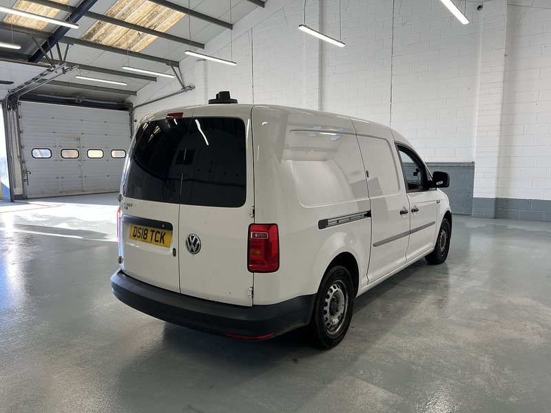 Used Volkswagen Caddy Maxi 2018 for sale - 77200892: Photo 3