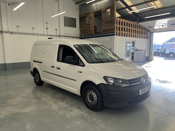 Used Volkswagen Caddy Maxi 2018 for sale - 77200892: Photo