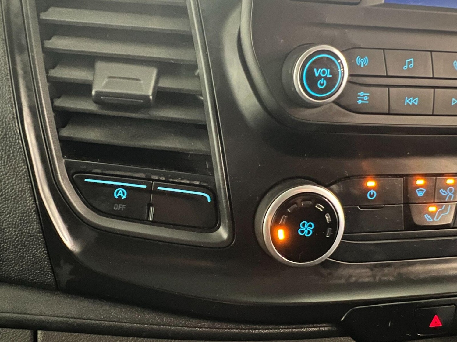 Used Ford Transit 2022 for sale - 75748329: Photo 15