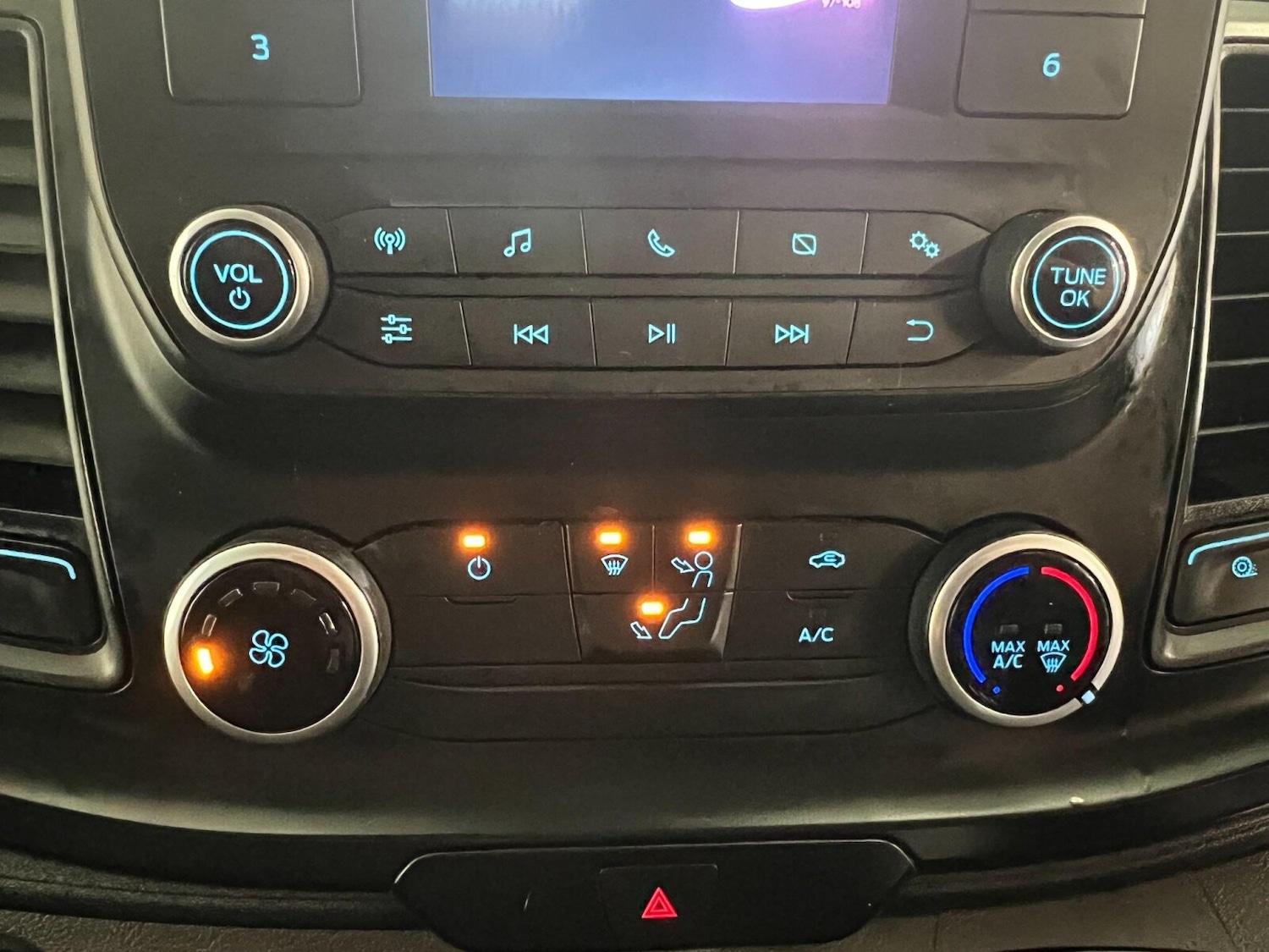 Used Ford Transit 2022 for sale - 75748329: Photo 25