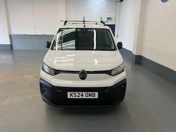 Used Citroen Berlingo 2024 for sale - 75406719: Photo
