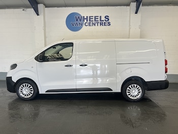 Used Toyota ProAce 2024 for sale - 78201233: Photo