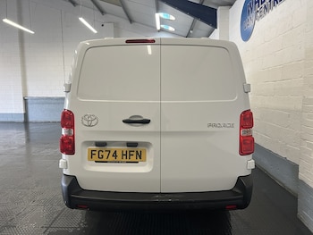 Used Toyota ProAce 2024 for sale - 78201233: Photo