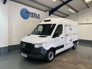 Mercedes-Benz - Sprinter