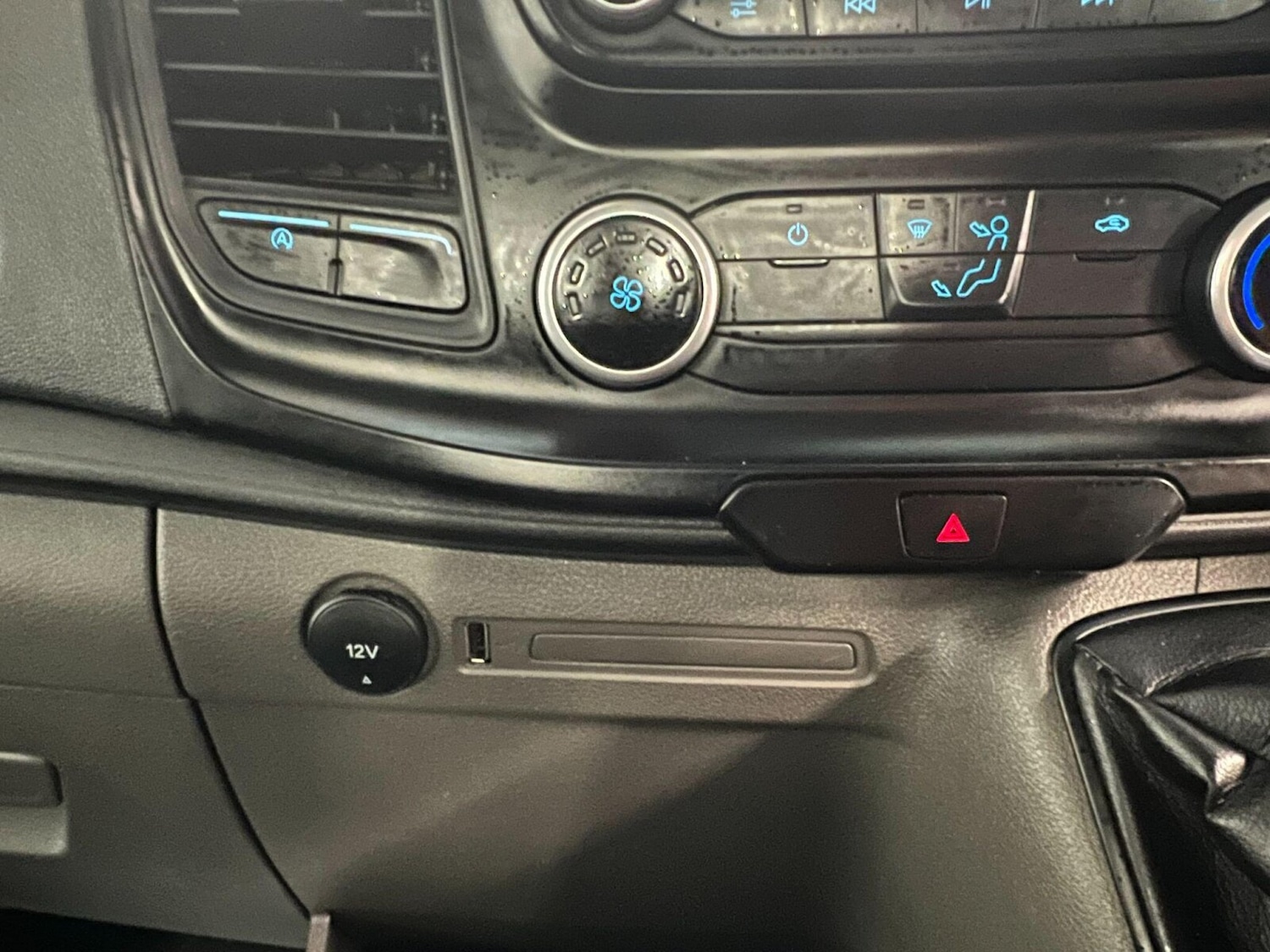 Used Ford Transit 2022 for sale - 76869590: Photo 21