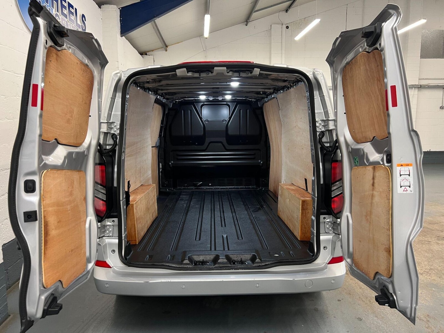 Used Ford Transit Custom 2024 for sale - 76154910: Photo 33