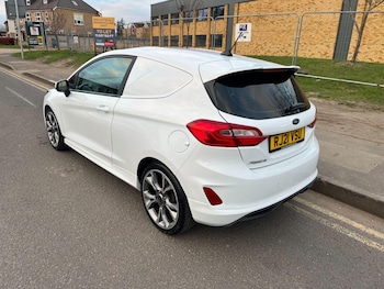 Used Ford Fiesta Van 2021 for sale - 75406693: Photo