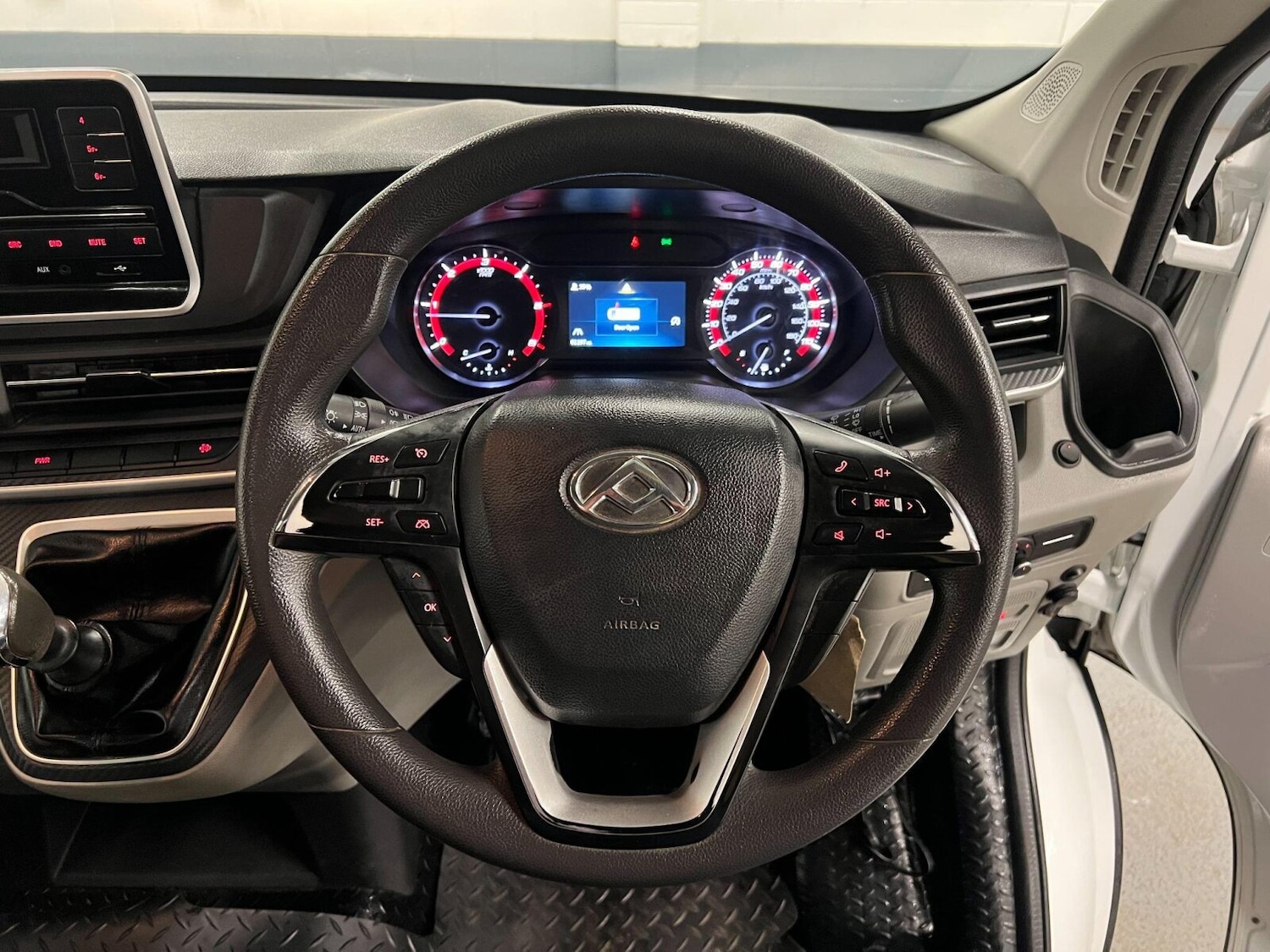 Used Maxus Deliver 9 2022 for sale - 76870543: Photo 16