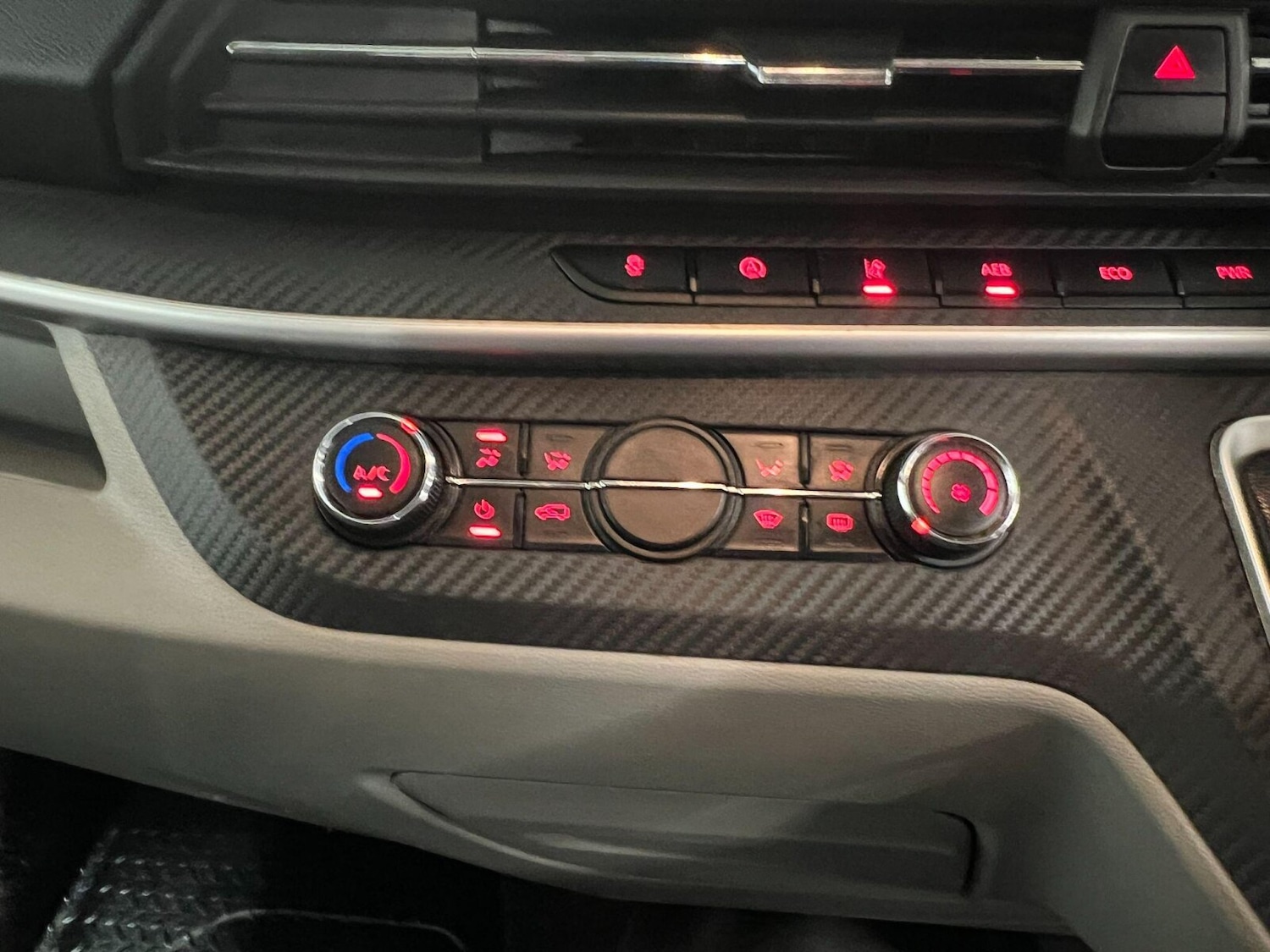 Used Maxus Deliver 9 2022 for sale - 76870543: Photo 23