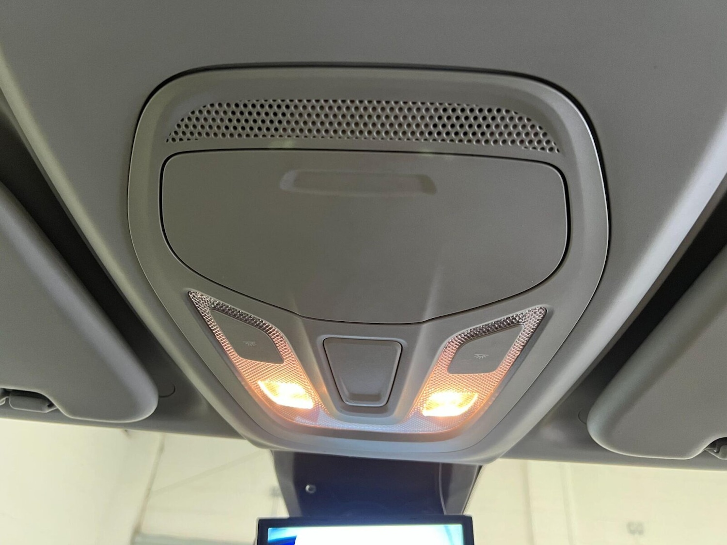 Used Maxus Deliver 9 2022 for sale - 76870845: Photo 25