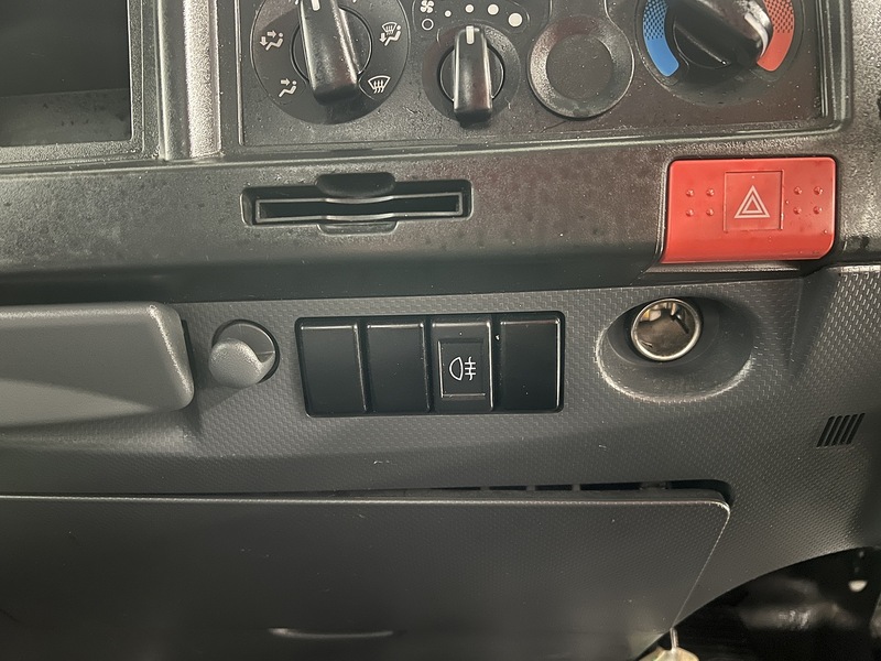 Used Isuzu Grafter 2023 for sale - 77222952: Photo 22