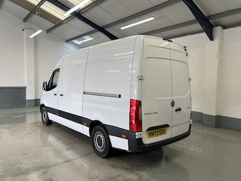 Used Mercedes-Benz Sprinter 2023 for sale - 77817948: Photo