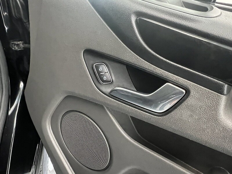 Used Ford Transit Custom 2022 for sale - 76940397: Photo 13