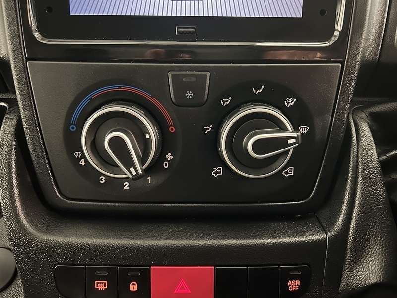 Used Peugeot Boxer 2023 for sale - 76904176: Photo 24