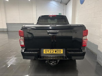 Used Isuzu D-Max 2023 for sale - 79370178: Photo