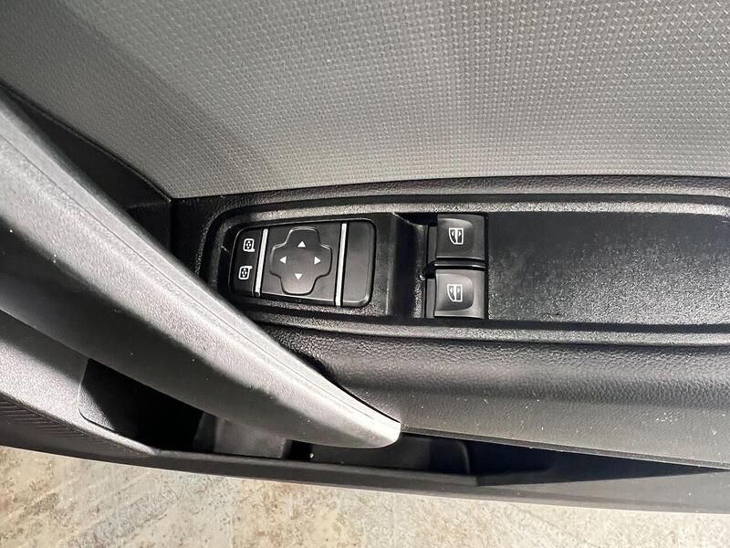 Used Renault Kangoo 2023 for sale - 76904334: Photo 11