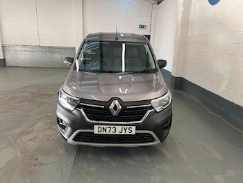 Used Renault Kangoo 2023 for sale - 76904334: Photo