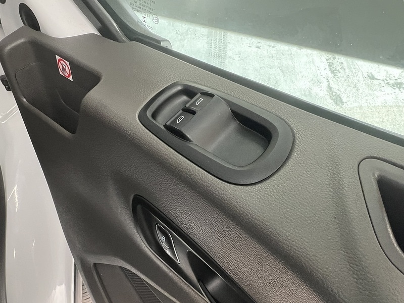 Used Ford Transit 2023 for sale - 76904060: Photo 12