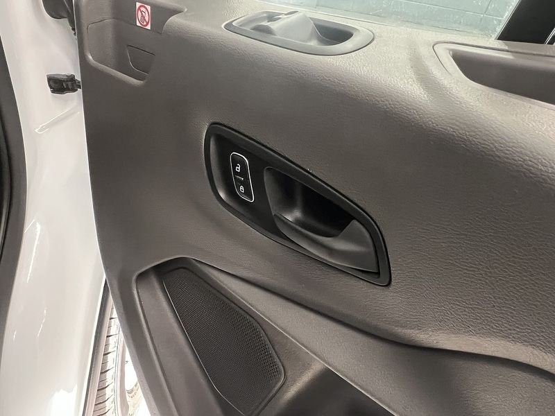 Used Ford Transit 2023 for sale - 76904060: Photo 13