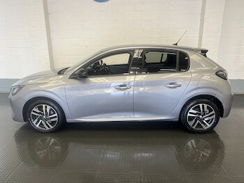 Used Peugeot 208 2023 for sale - 78354231: Photo