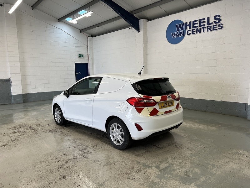 Used Ford Fiesta 2019 for sale - 77905975: Photo 2