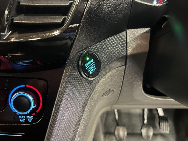 Used Ford Transit Connect 2023 for sale - 76154893: Photo 17