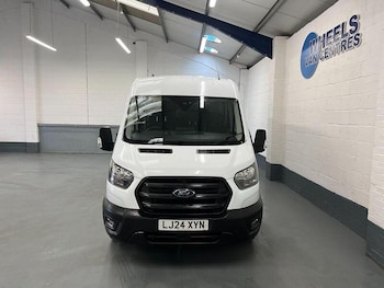 Used Ford Transit 2024 for sale - 76904058: Photo