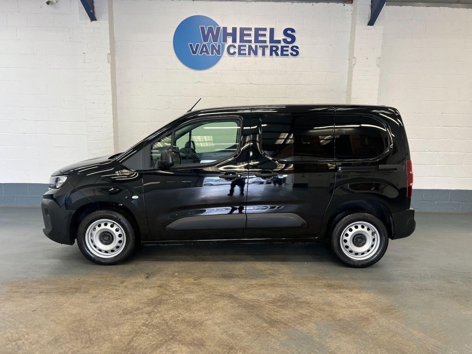 Used Peugeot Partner 2024 for sale - 76104208: Photo 2