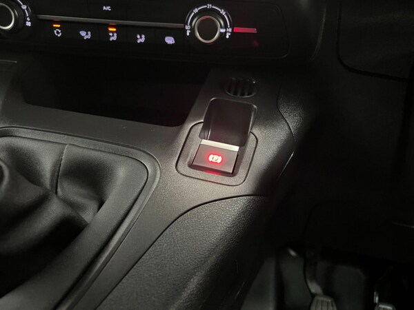 Used Peugeot Partner 2024 for sale - 76104208: Photo 22