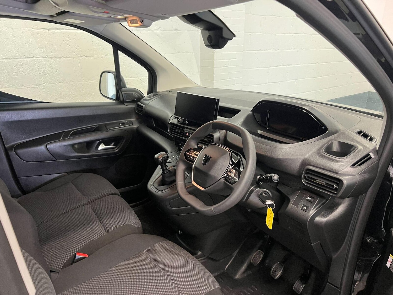 Used Peugeot Partner 2024 for sale - 76104208: Photo 8