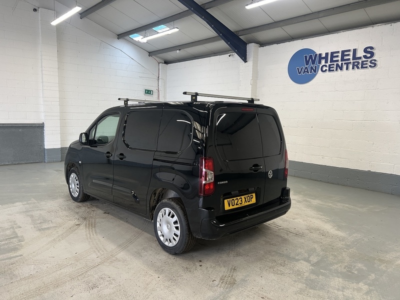 Used Vauxhall Combo 2023 for sale - 77720672: Photo 2