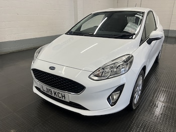 Used Ford Fiesta Van 2019 for sale - 78802213: Photo