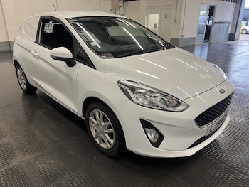 Used Ford Fiesta Van 2019 for sale - 78802213: Photo