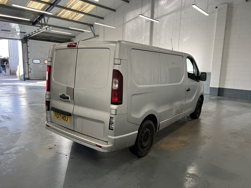 Used Vauxhall Vivaro 2017 for sale - 76919789: Photo 3