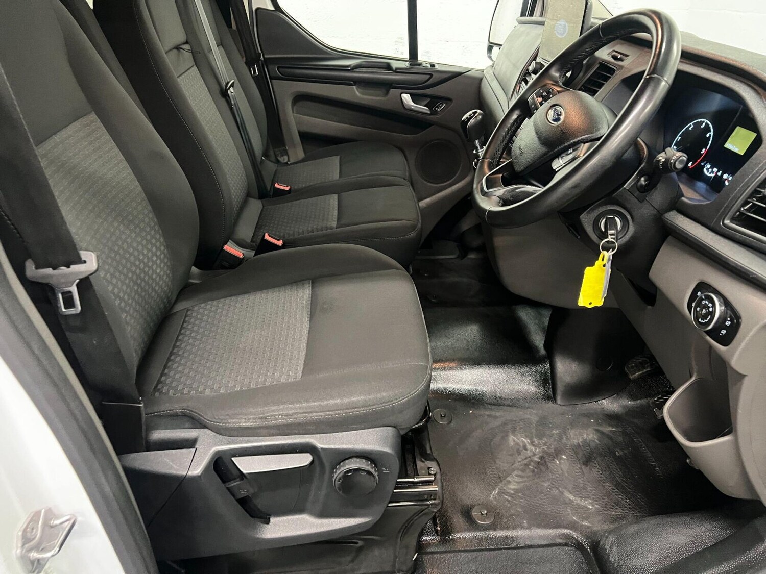 Used Ford Transit Custom 2022 for sale - 76623409: Photo 9