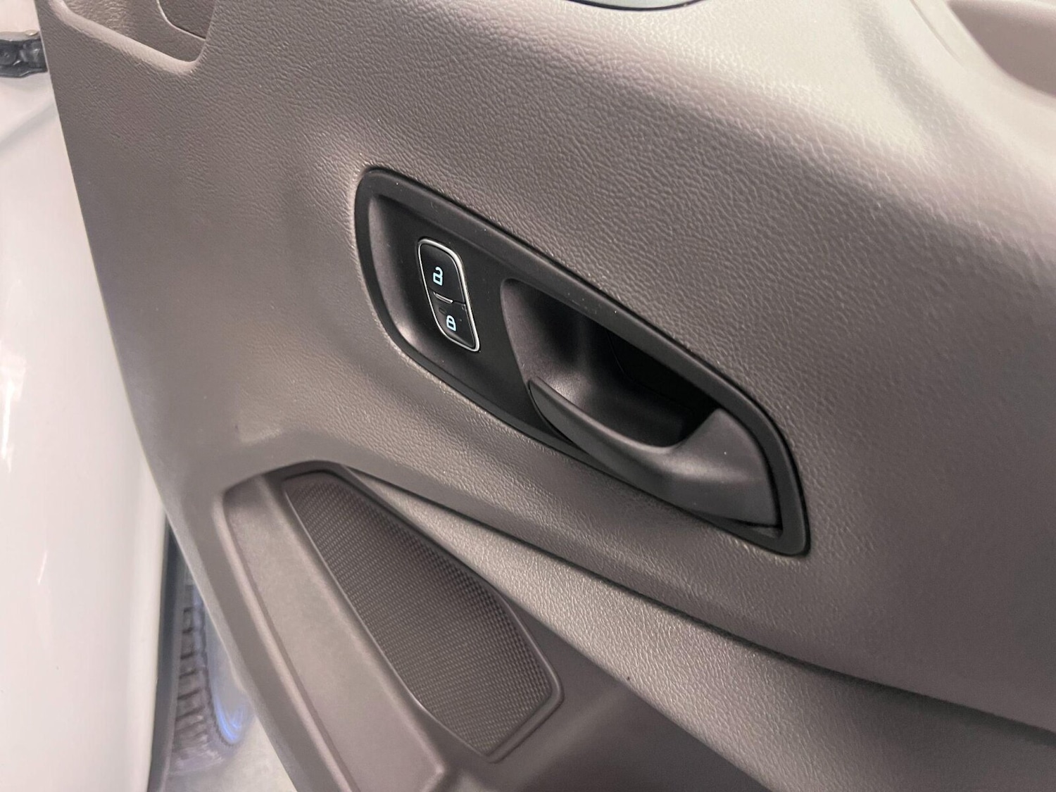 Used Ford Transit 2022 for sale - 76869425: Photo 30