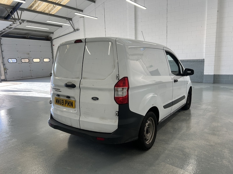 Used Ford Transit Courier 2020 for sale - 77200899: Photo 3