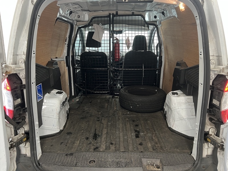 Used Ford Transit Courier 2020 for sale - 77200899: Photo 5