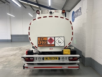 Used Isuzu Forward 2021 for sale - 77920918: Photo