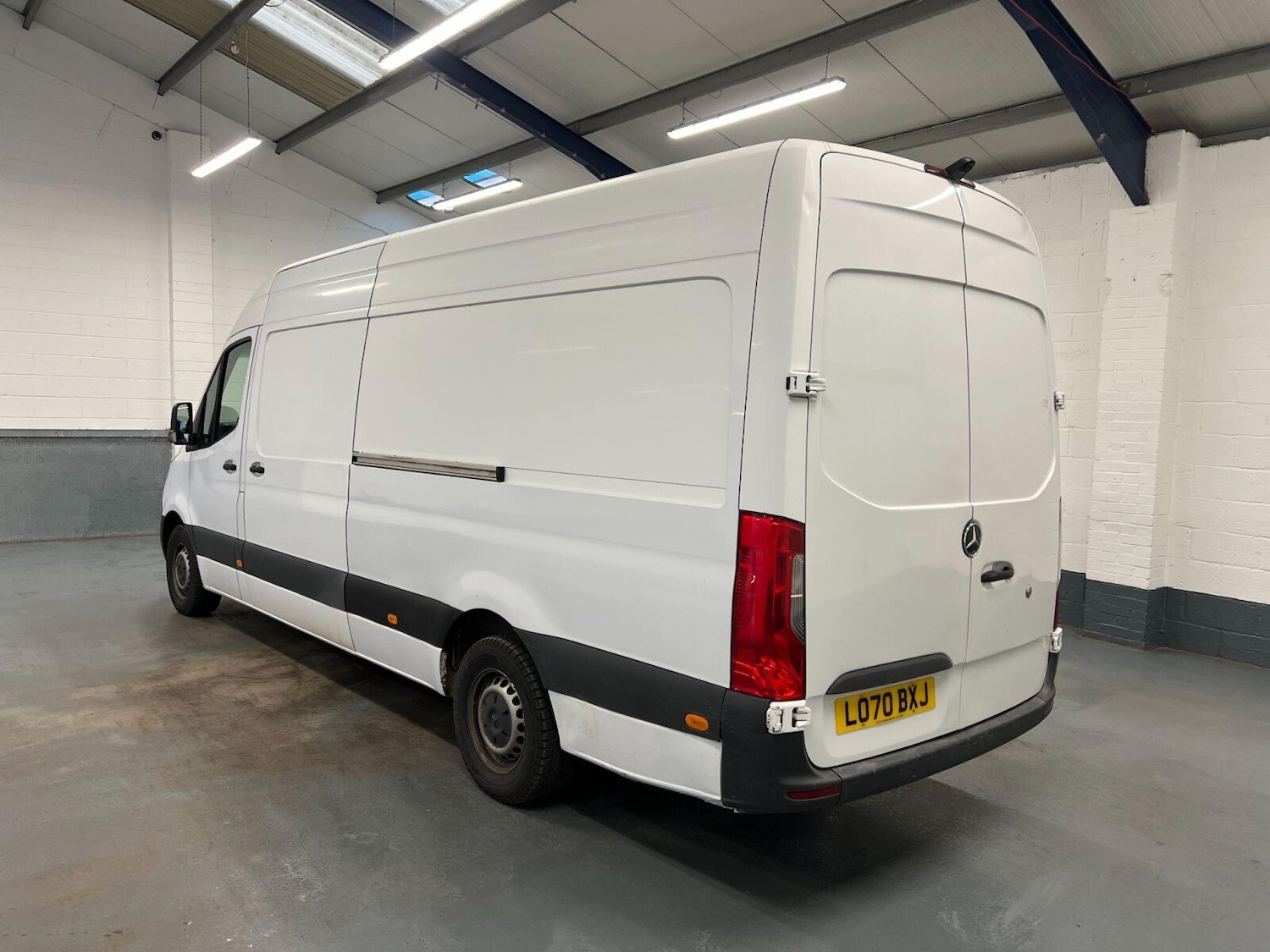 Used Mercedes-Benz Sprinter 2021 for sale - 76393729: Photo 2