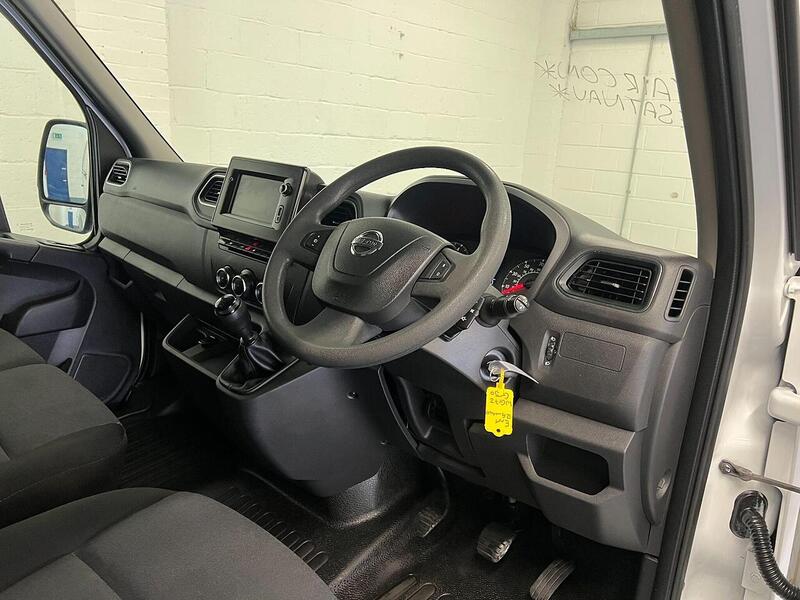 Used Nissan Interstar 2022 for sale - 76904016: Photo 11