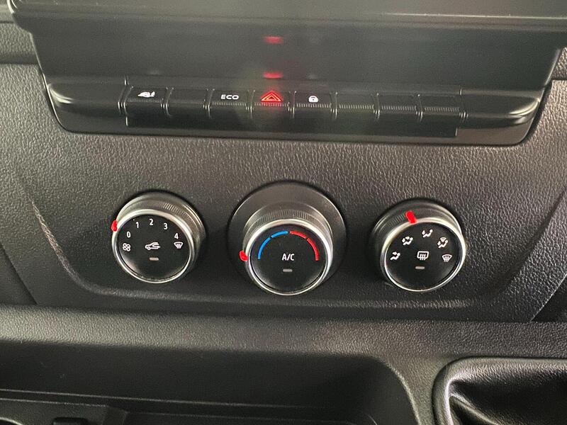 Used Nissan Interstar 2022 for sale - 76904016: Photo 25