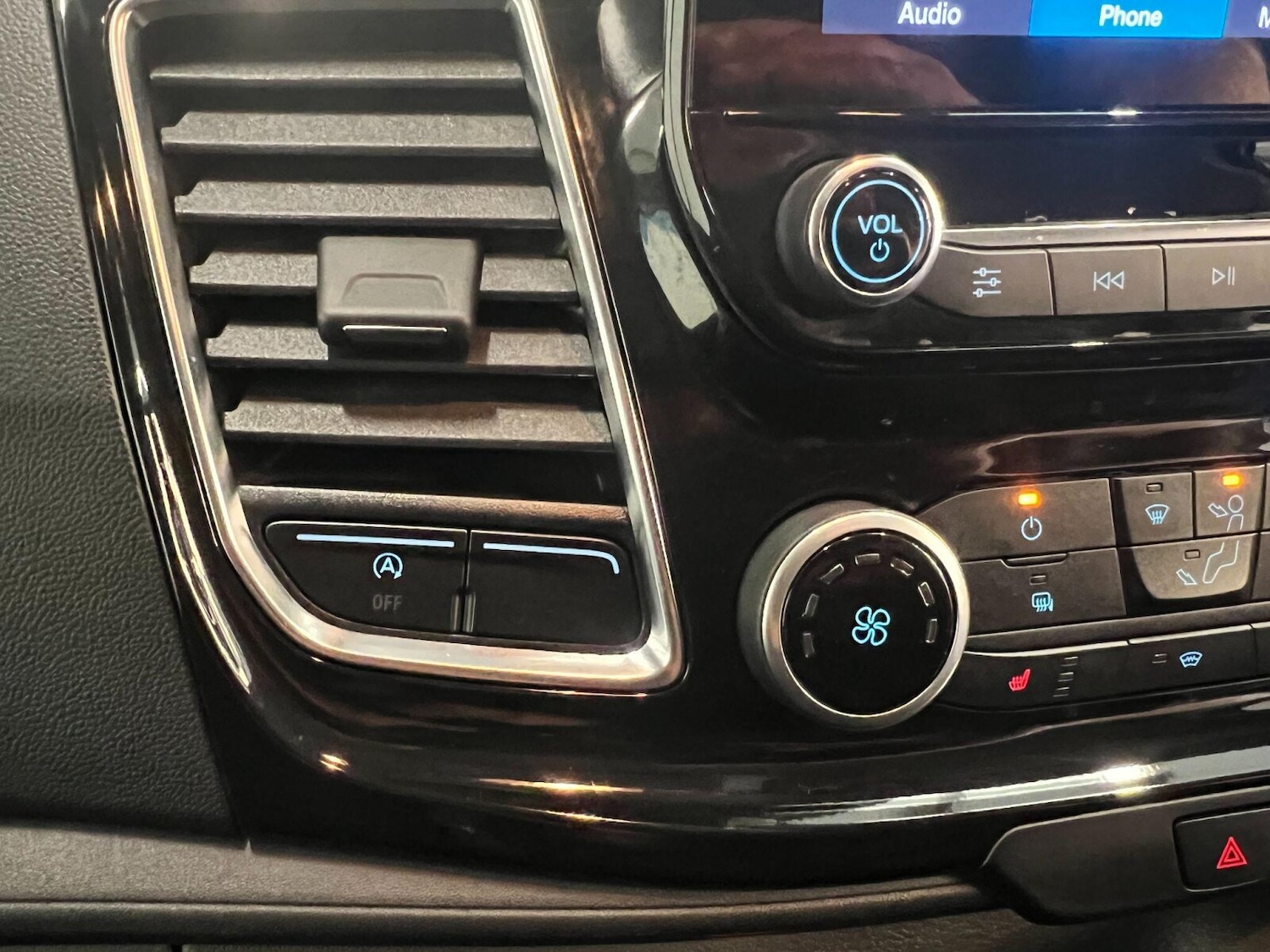 Used Ford Transit Custom 2023 for sale - 76366508: Photo 15