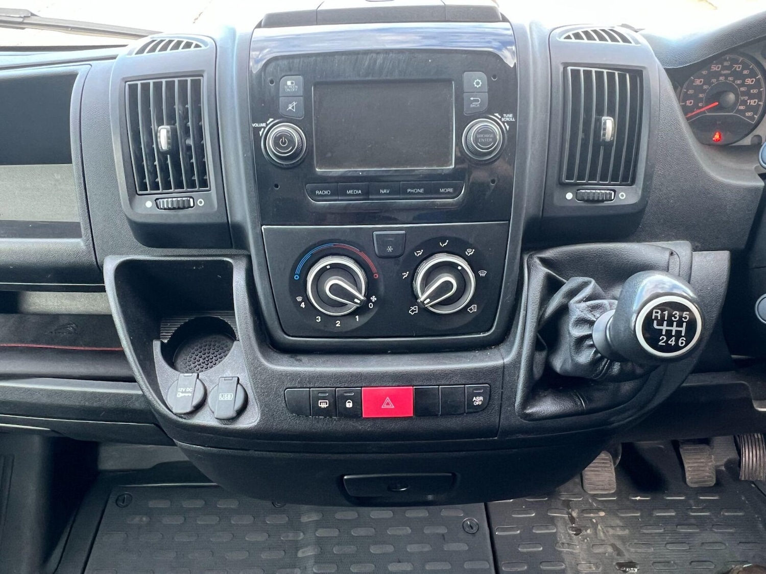 Used Citroen Relay 2023 for sale - 76479671: Photo 8