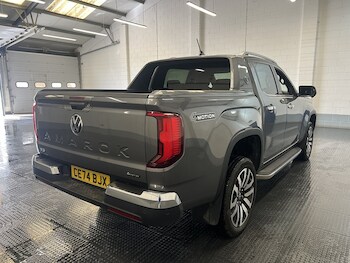 Used Volkswagen Amarok 2024 for sale - 78228288: Photo