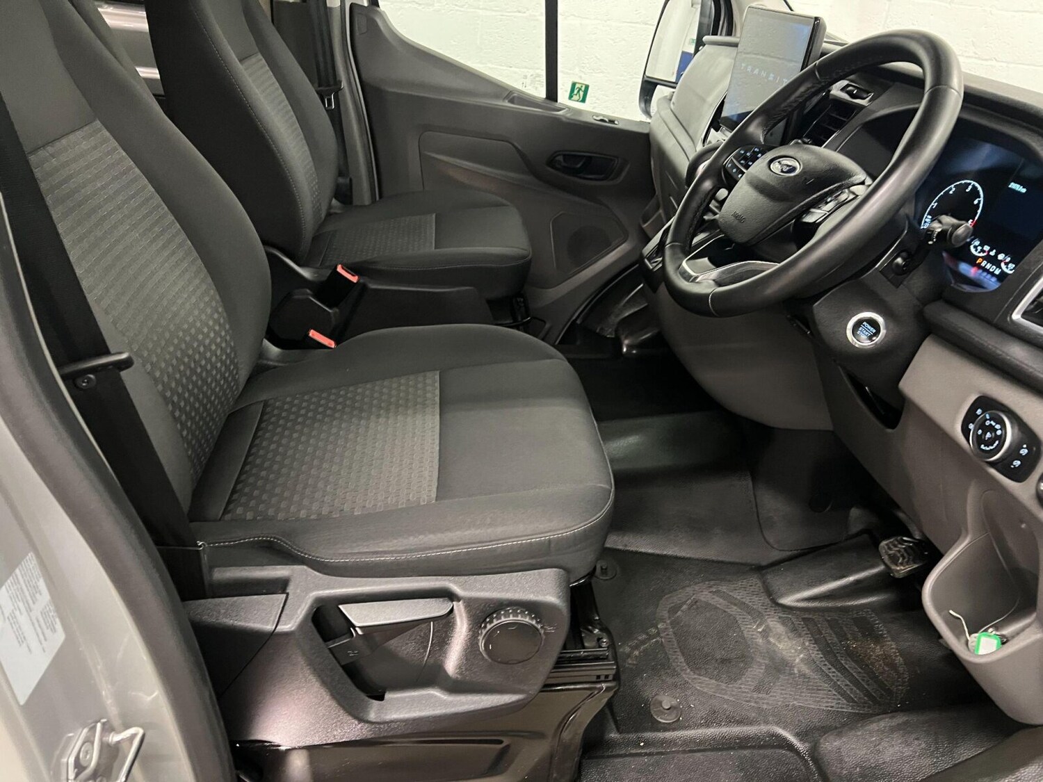 Used Ford Transit 2024 for sale - 76312436: Photo 10