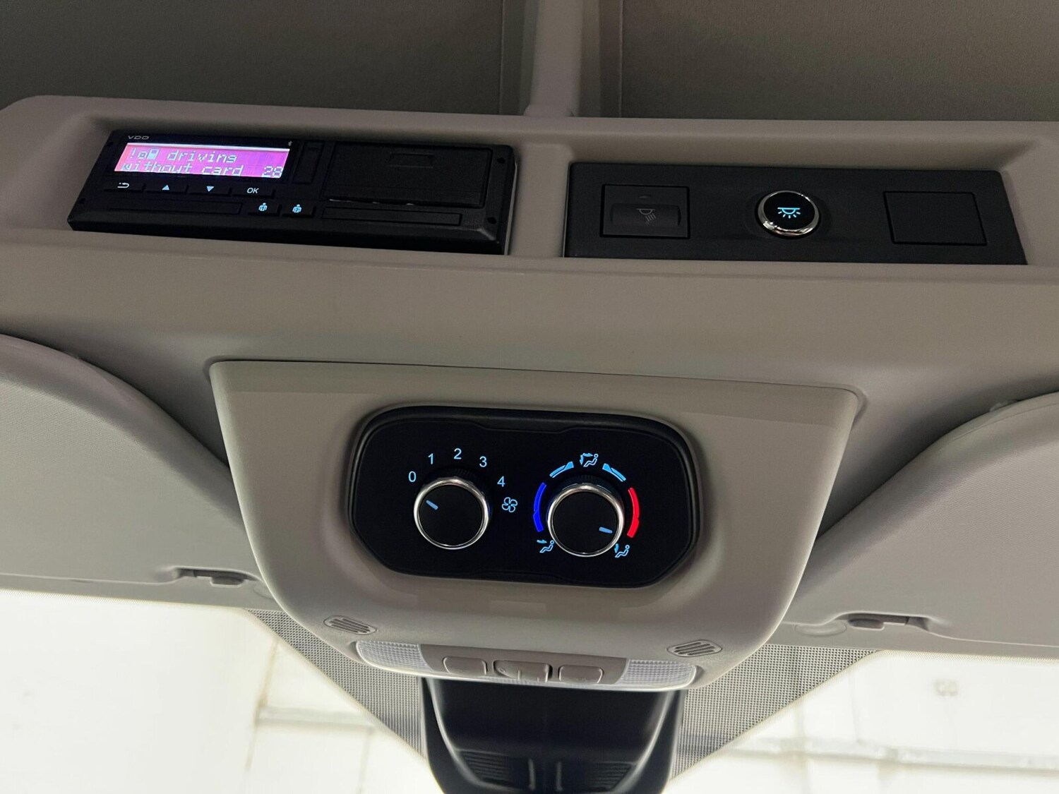 Used Ford Transit 2024 for sale - 76312436: Photo 18