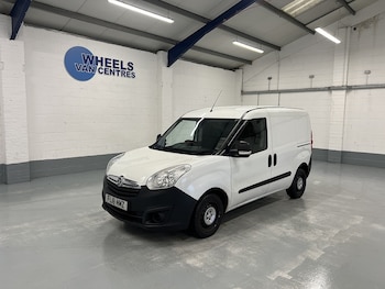 Used Vauxhall Combo 2018 for sale - 77247324: Photo