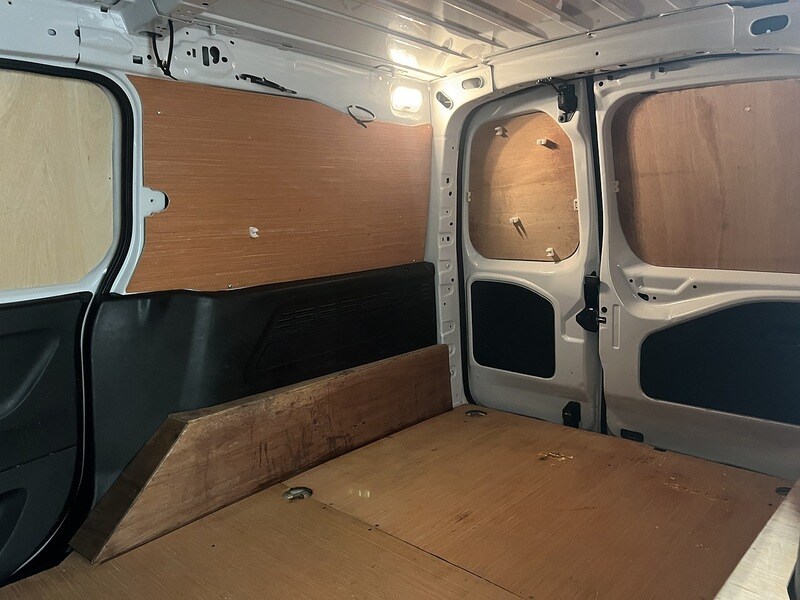 Used Vauxhall Combo 2024 for sale - 78107370: Photo 36