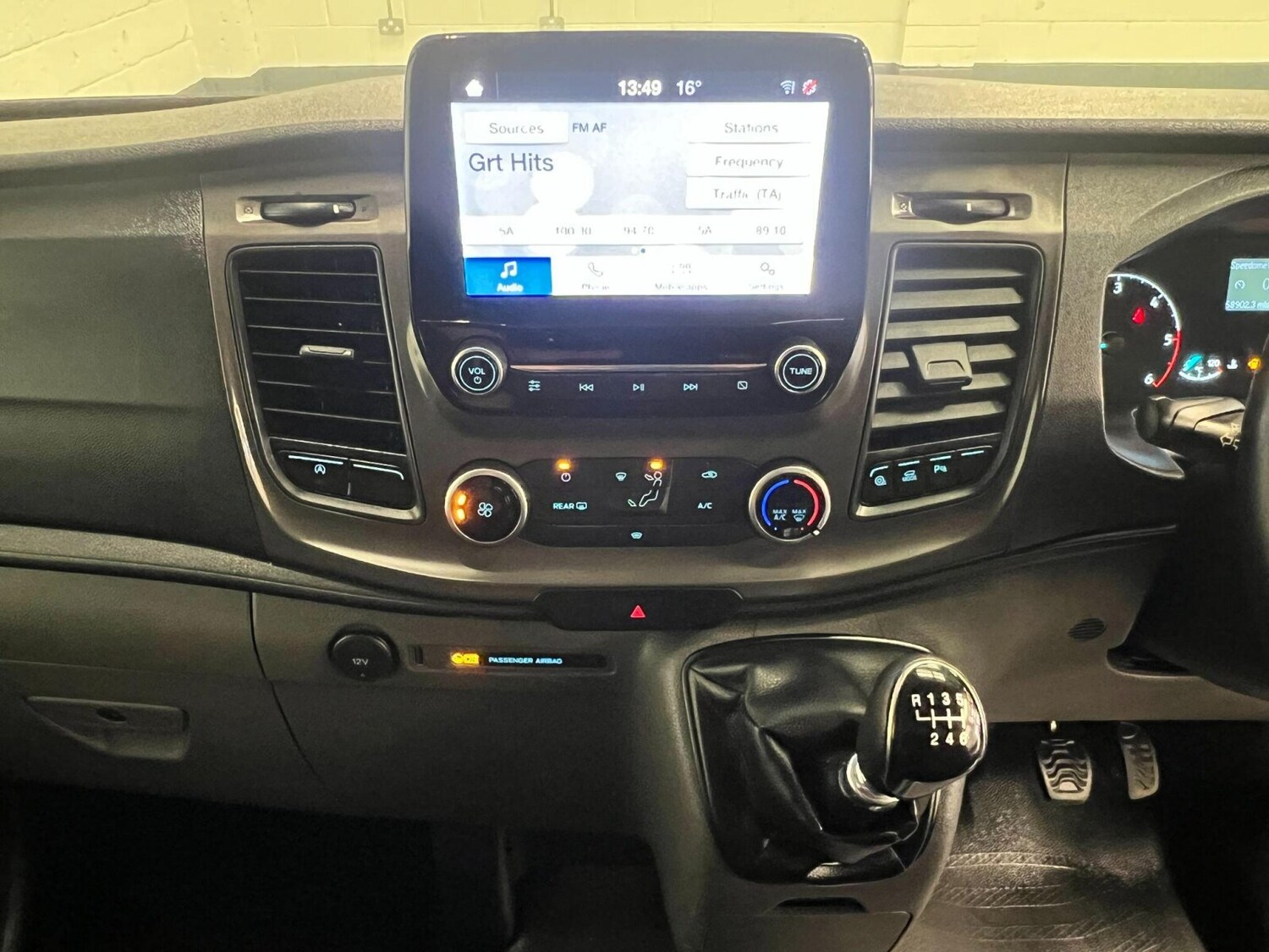 Used Ford Transit Custom 2022 for sale - 76289937: Photo 24